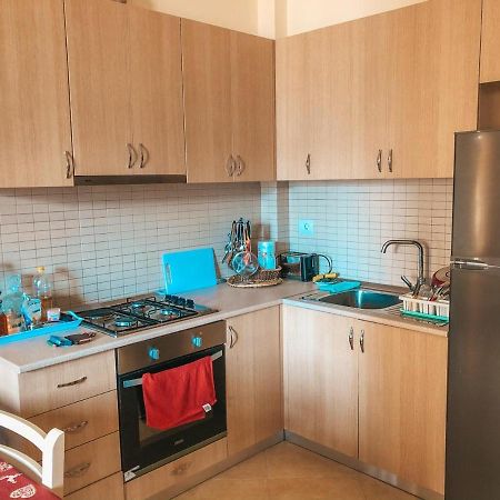Mimi'S Beach Apartment Avlonya Dış mekan fotoğraf