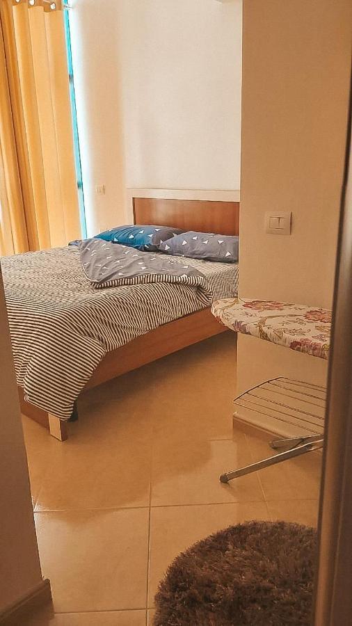 Mimi'S Beach Apartment Avlonya Dış mekan fotoğraf