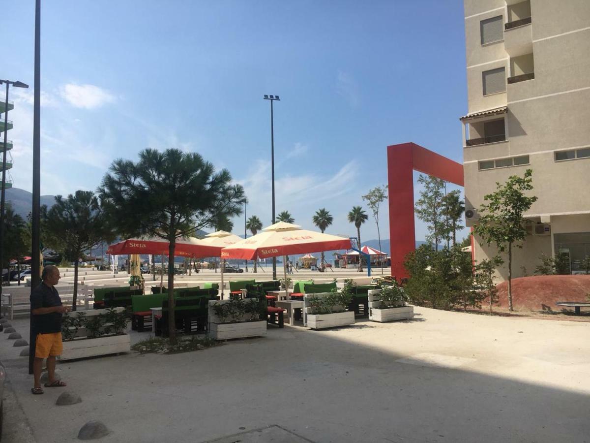 Mimi'S Beach Apartment Avlonya Dış mekan fotoğraf
